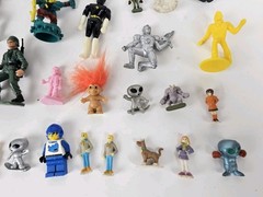 Large Lot of Misc. Vintage ‘Small Size’ 1990’s Action Figure Toys