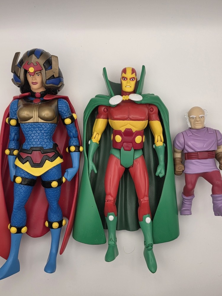 DC Direct New Gods Deluxe Set Mister Miracle with Big Barda and Oberon Loose