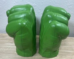 Hasbro Marvel Avengers Incredible Hulk Foam Fist Smash Hands – Green – 2023