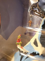 Mcfarlane Dr. Seuss How The Grinch Stole Christmas Mount Crumpit Playset