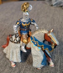 Papo Medieval Knight & Armored Horse Set w/ Axe Blue/Silver/Gold 2007