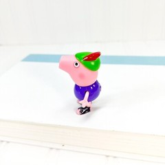 Peppa Pig Princess Peppa’s Kingdom Sir George Pig Action Figurine w/ Green Beret