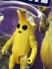 Jazwares Fortnite Peely Solo Mode Boxed Action Figure with Banana Accessory 2019