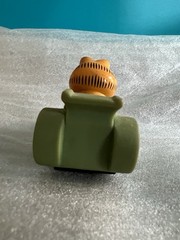 Vintage 1996 Garfield “Cat My Dust” Pull-Back Racer PAWS KB Toys Car Figure
