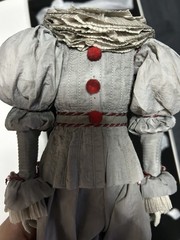 INART Pennywise It Premium Edition Figure, 1/6 Scale