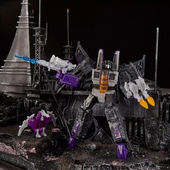 Hasbro Transformers WFC-S27 Skywarp Phantomstrike Squadron 4 Pack Set In Hand