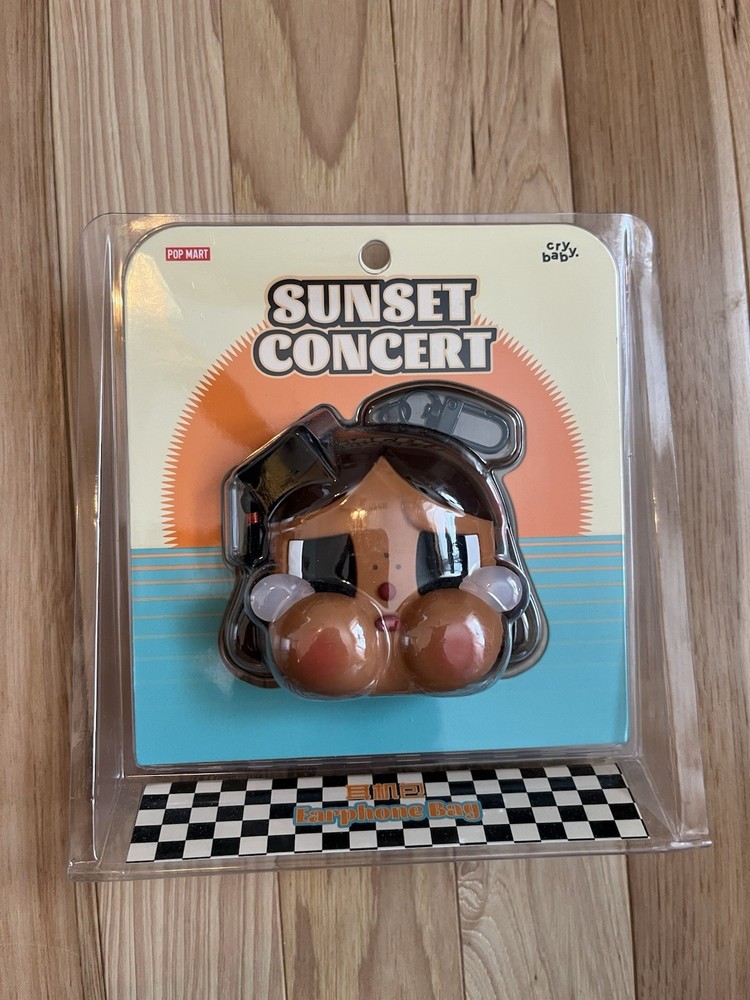 Pop Mart Crybaby Sunset Concert Series Earphone Case Bag New Box Authentic