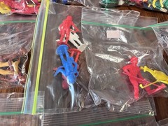 Huge Lot Action Figure & Animals -80 Pieces From Various Playsets!