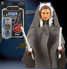 Ahsoka Tano Star Wars Retro Collection Action in case Scale Ahsoka