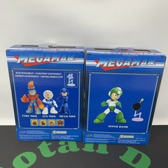 Mega Man Action Figure Lot Hyper Bomb 34507 Ice Man 34223 1:12 Scale Jada Toys