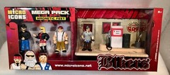 hey homies, 4 Biker Micro Icon Figures + Gas Station diorama, Bikers 1 3/4″ Tall