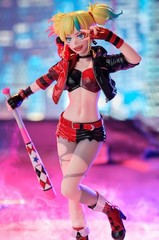 Kaiyodo Harley Quinn Suicide Squad ISEKAI Ver. 1/7 Scale Figure With Bonus Parts