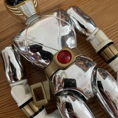 Vintage 1995 Bandai Silver Power Ranger 8″ Silver Chrome Action Figure