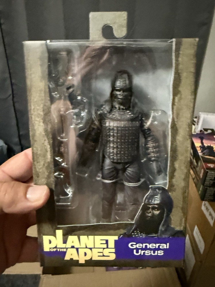 NECA Planet of the Apes General Ursus 7″ Scale Action Figure Classic 1968
