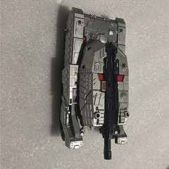 Transformers Generations Combiner Wars G1 Megatron Leader Class Tank