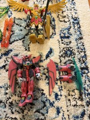 Large Gundam Figure Lot – Multiple Mobile Suits + Loose Parts