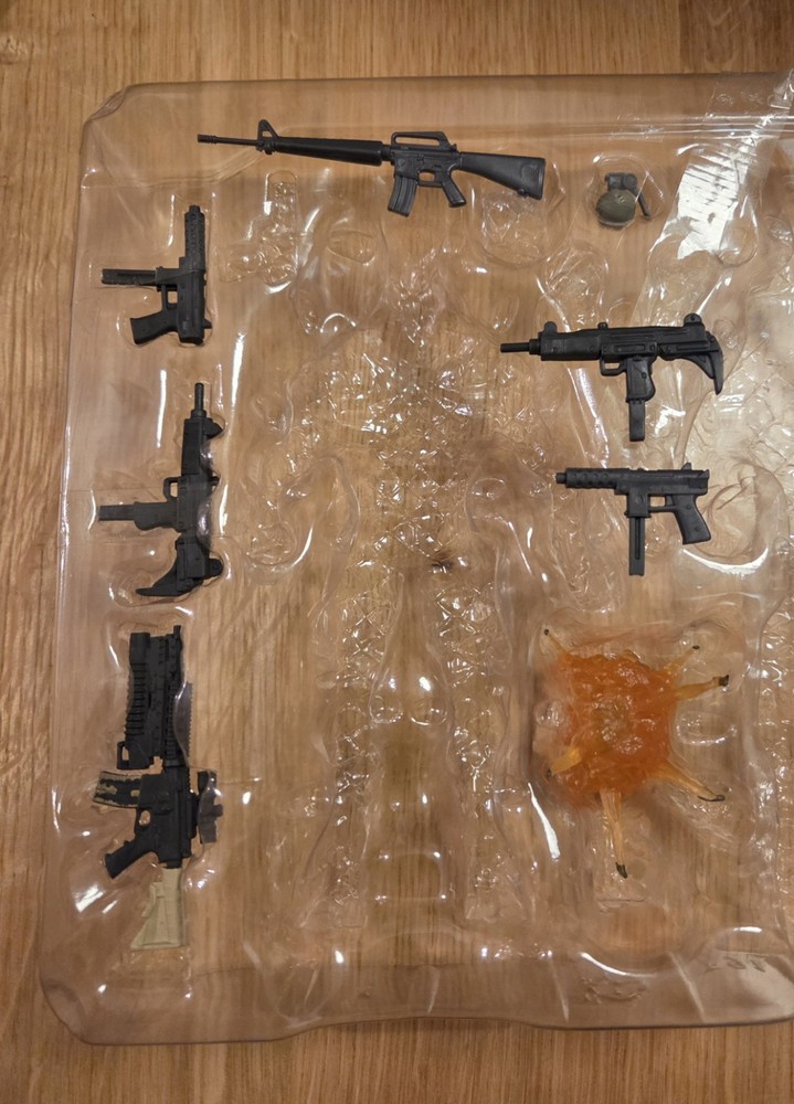 Marvel Legends Punisher War Journal & Ganerverse Two-Pack Loose Weapons Arsenal