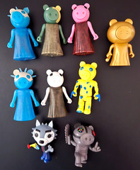 Roblox Piggy Lot Phatmojo Action Figure Mixed Series Dinopiggy Robby Willow