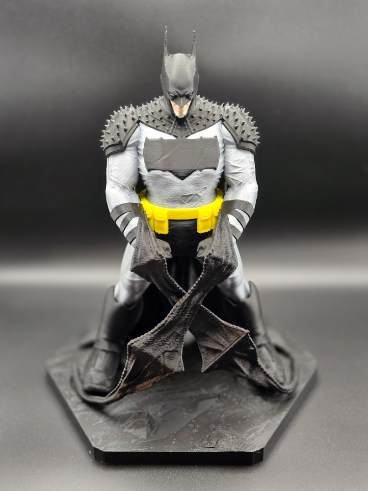 Absolute Batman Fan Art Statute / DC Comics/ Batman/ HUGE 10 inches in height
