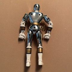 Vintage 1995 Chrome Silver White Ranger Action Figure Toy Bandai 8″ Power Ranger