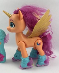 2021 Remote Control My Little Pony Sing ‘N Skate Sunny Starscout