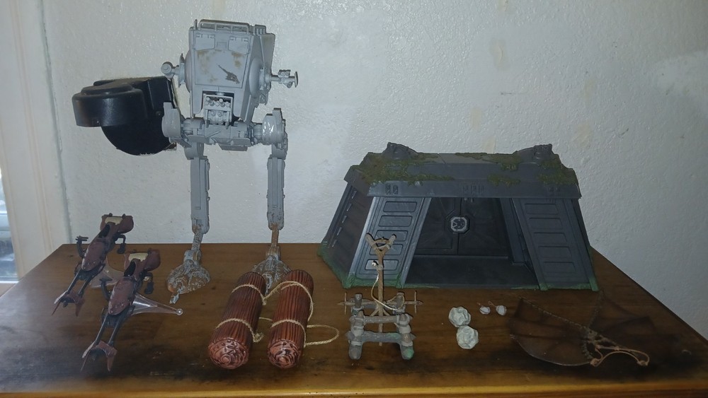 Star Wars Endor Playsets Lot bunker at-st speeder bikes catapult glider