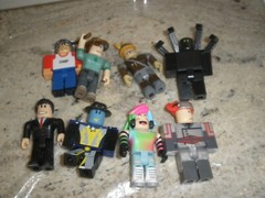 HUGE LOT OF ROBLOX CHARACTER FIGURES AND ACCESSORIES