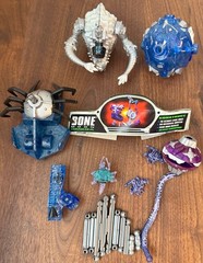 War Planets Shadow Raiders Bone Moon Mega Micro Playset Trendmasters 1997 Lot