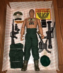 Vintage Rapid Deployment Force Action Figure Green Beret 1994 Playset Doll Box