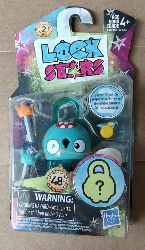 lot of 2 Hasbro Lock Stars- Aqua Spotted Monster and Orange Fish E3221/E3103 New
