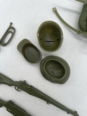 Vintage 1965 Marx Stony Stonewall Smith Battling Soldier Accessories!