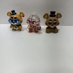 FIVE NIGHTS AT FREDDY’S LOT OF 3 FUNCO VARIOUS YEARS