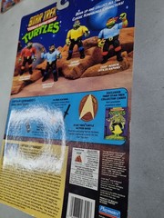 1994 STAR TREK TEENAGE MUTANT NINJA TURTLES LEONARDO NEW ON CARD