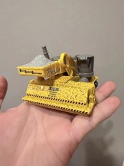 Disney Piaxr Cars Diecast Model – Bessie – Finest Road-Paving Machine Rare Gift