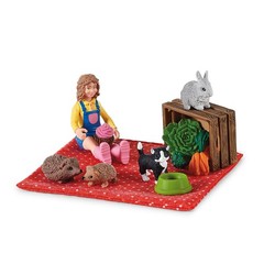 Farm World – 26 PC Little Pets Pen and Picnic Playset – Tiny Pets Farm Friend…