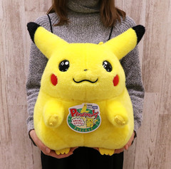 TAKARA TOMY Pokémon 30th Anniversary Welcome Back Pikachu 1/1 Scale Plush