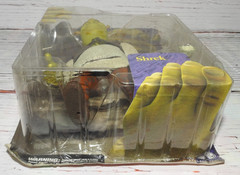 Shrek Movie Action Figure With Onion Dreamworks McFarlane Toys 2001 DAMAGED!!