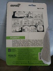 SUPER 7 PEANUTS Halloween ReAction Figure FRANKEN SNOOPY NOC Distressed Package