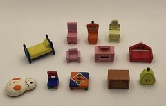 2001 Animal Crossing Playset Mini Figure 17 Figures