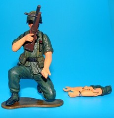 1:18 Ultimate Soldier Vietnam War U.S Army Infantry M-79 Operator Platoon Figure