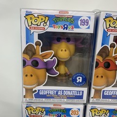 Funko Pop Toys R Us Geoffrey As TMNT Exclusive Complete Set NOT AVAILABLE IN USA