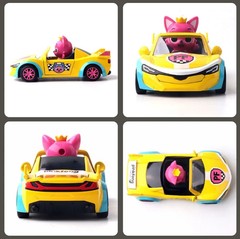 Pinkfong Baby Shark Metal Sports Car Pull Back Door Open Die Cast