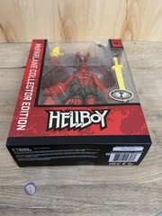 McFarlane Collector Edition Hellboy Platinum Edition Figure Sword Gun 2025