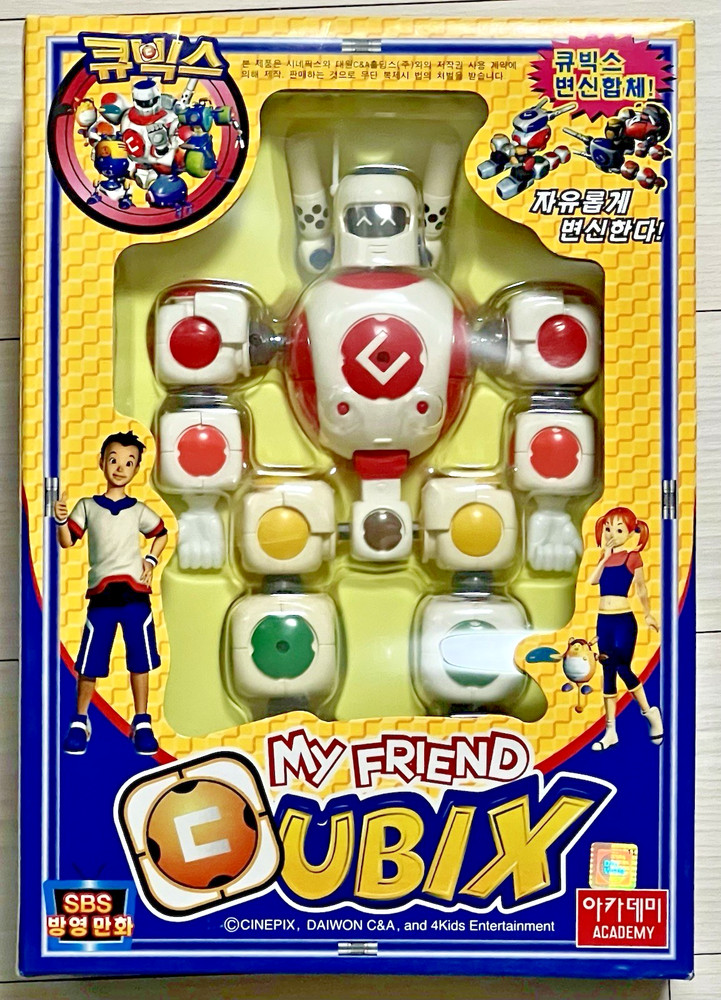 Rare Vintage Academy Cubix Figure Smile Face Ver. KOREA ROBOT NEW IN BOX