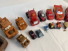 DISNEY PIXAR CARS MIXED SIZES & COLORS & DESIGNS QTY 15