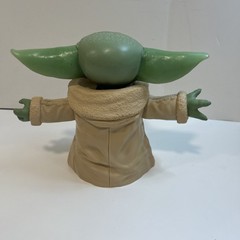 Baby Yoda Grogu Mandalorian Star Wars Toy Action Figure Hasbro 7” Posable Figure