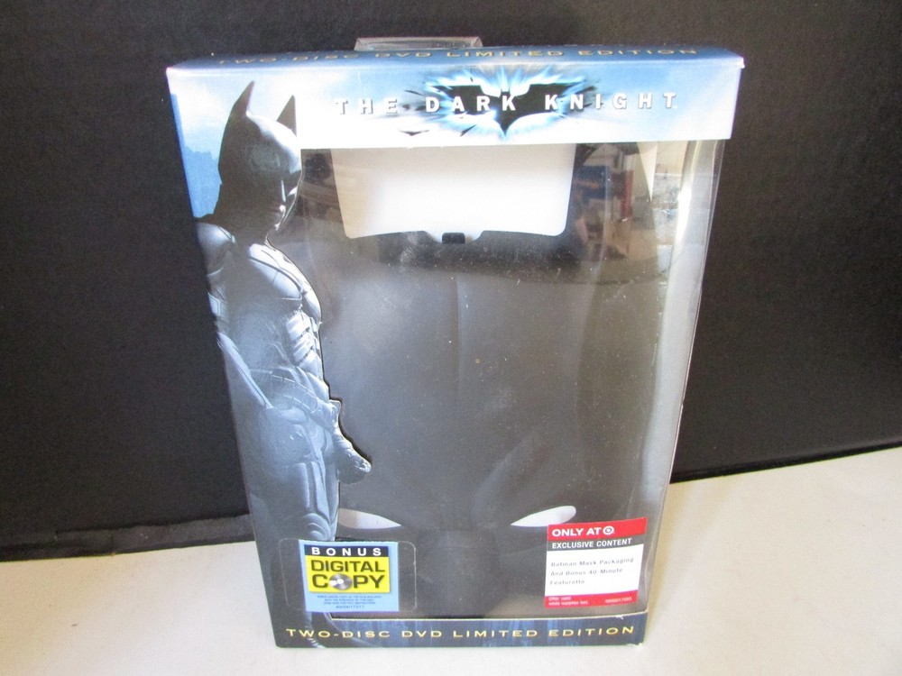 THE DARK KNIGHT DVD TWO DISC DVD LTD ED WITH BATMAN MASK PACKAGING OPENED S1