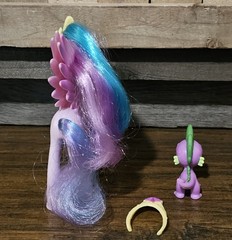 My Little Pony G4 MLP FIM Royal Castle Friends Spike Celestia Figure Set