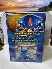 Lost In Space Electronic Talking Remote Control Talking Robot Action Figure