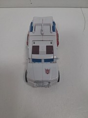 Transformers Combiner Wars – FIRST AID – Loose – Incomplete – KO/3RD PARTY